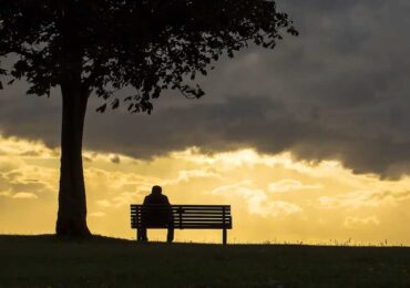 No tengo con quién hablar, ¿me siento solo?